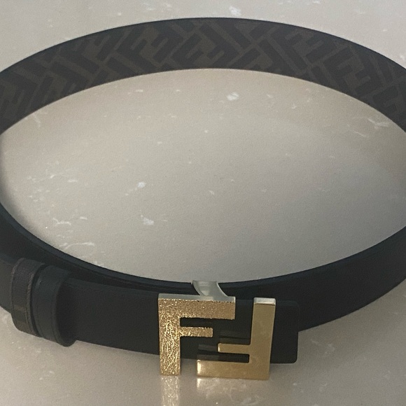 Fendi black belts - Picture 1 of 10